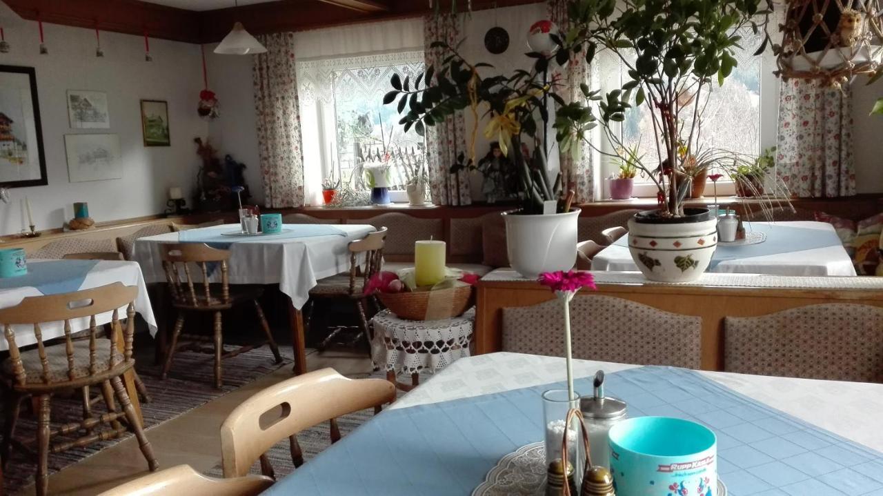 Pension Brunner Бад Клайнкирххайм Екстериор снимка